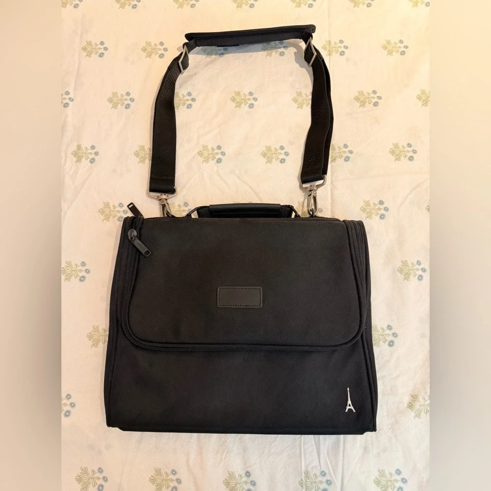 TRAVELPRO Black Laptop Bag Business Briefcase Travel Lightweight Professional